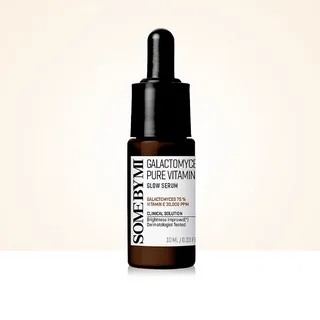 Осветляющая сыворотка с витамином С Galactomyces Pure Vitamin C Glow Serum 10 мл SOME BY MI фото 1